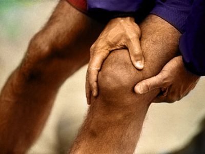 getty_rm_photo_of_sore_knee_joint1